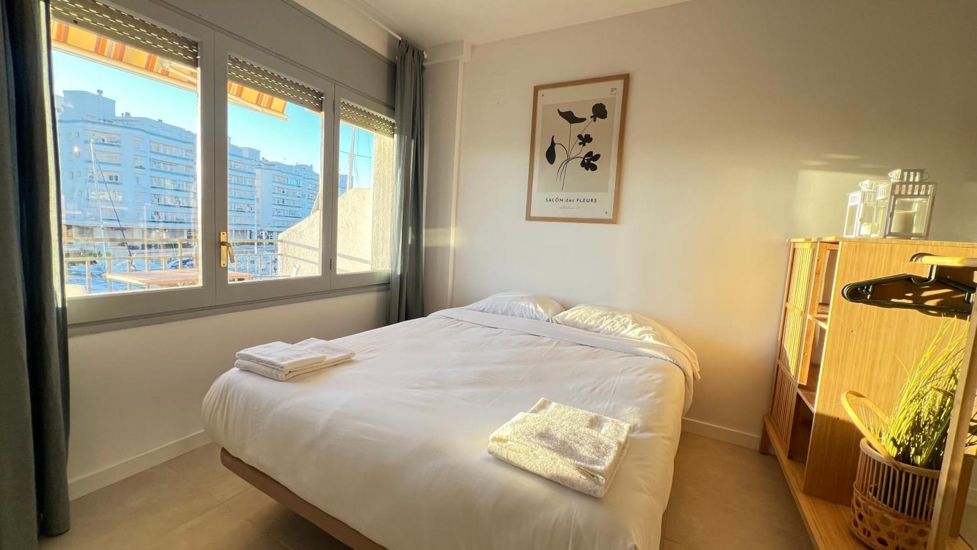 Estudio Frente Al Canal Con Terraza Empuriabrava Dış mekan fotoğraf